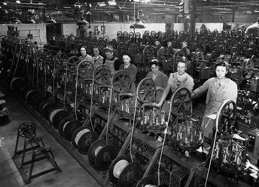 WWII London Women At Work